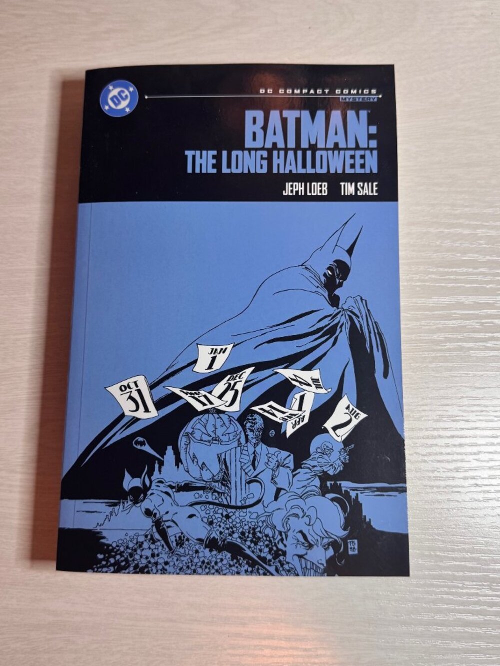 Batman The Long Halloween (DC Compact Comics) Softcover TPB Graphic Novel